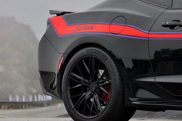 Фото дисков MRR M650 Черный сатин на Chevrolet Camaro VI
