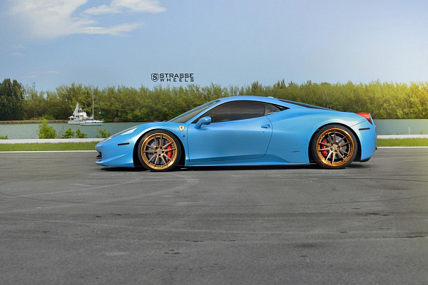 Фото дисков Strasse Wheels SV1 Deep Concave FS Сатиновая темная бронза на Ferrari 458