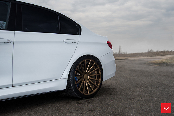 Фото дисков Vossen VFS-2 Сатиновая бронза на BMW 3/M3 (F3x/F80)