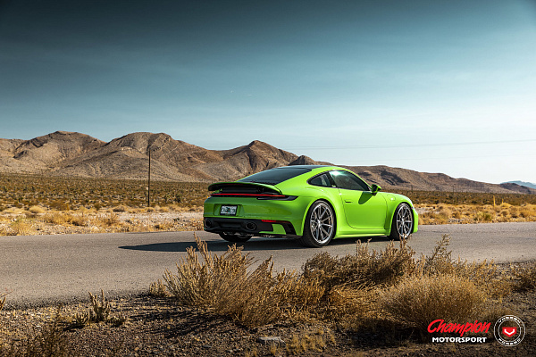 Фото дисков Vossen RS92 Полированный лак на Porsche 911 VIII