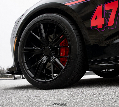 Фото дисков MRR M650 на Chevrolet Camaro VI
