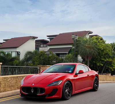 Фото дисков HRE P101 на Maserati GranTurismo I