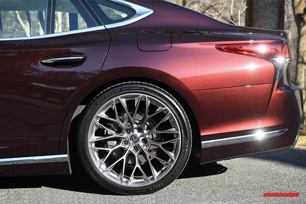 Фото дисков HRE P200 Глянцевый тонированный лак на  Lexus LS V