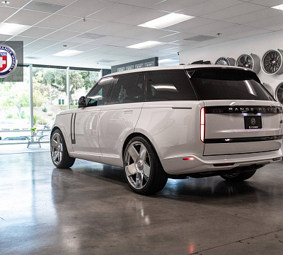 Фото дисков HRE L105M на Land Rover Range Rover V