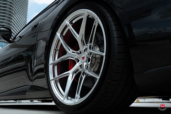 Фото дисков Vossen S21-01 Полированный лак на Ferrari GTC4Lusso