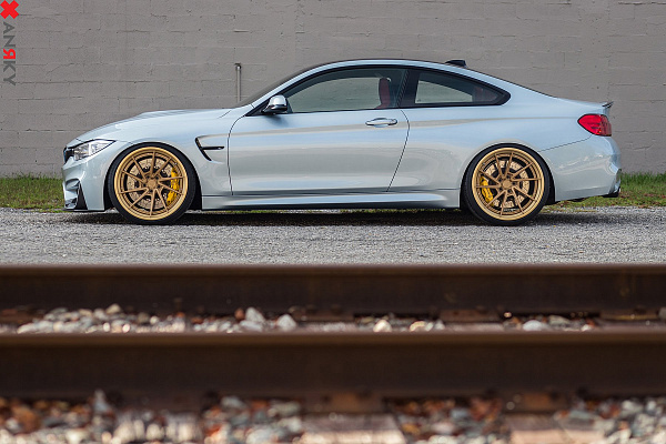 Фото дисков Anrky AN33 Сатиновая бронза на BMW 4/M4 (F32/F82)