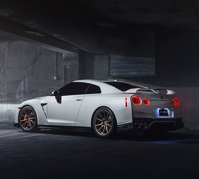 Фото дисков Vossen HF-3 на Nissan GT-R