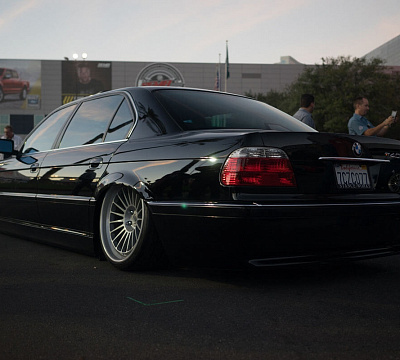 Фото дисков HRE 309 на BMW 7 (E38)