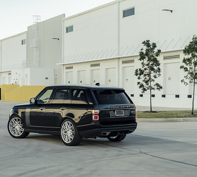 Фото дисков Vossen HF-7 на Land Rover Range Rover IV