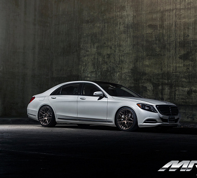 Фото дисков MRR FS01 на Mercedes-Benz S-Class (W222, C217)