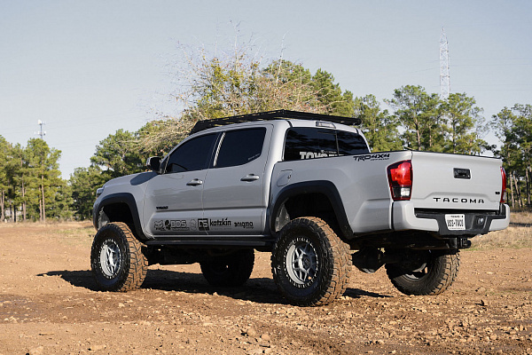 Фото дисков Black Rhino KELSO  на Toyota Tacoma III