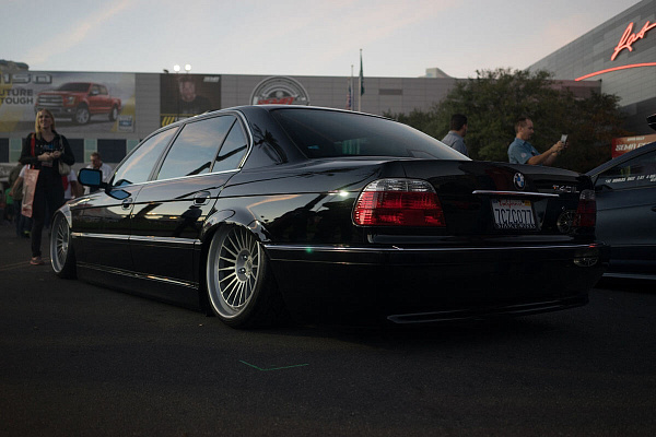 Фото дисков HRE 309 Серебро на BMW 7 (E38)