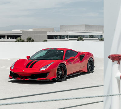 Фото дисков HRE P104SC на Ferrari 488