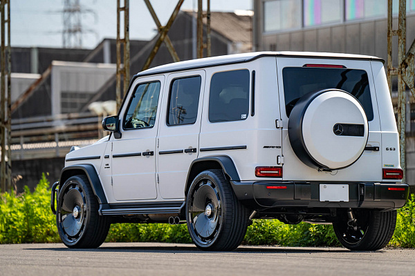 Фото дисков HRE L108M Черный глянец на Mercedes-Benz G-Class III