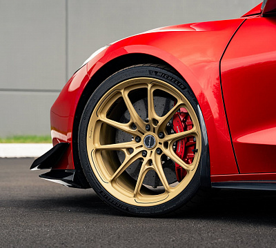 Фото дисков Brixton Forged PF11 R / RS на Chevrolet Corvette C8