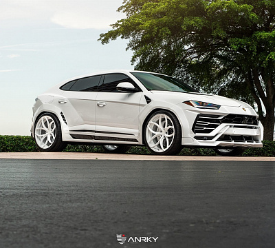 Фото дисков Anrky S2-X0 на Lamborghini Urus