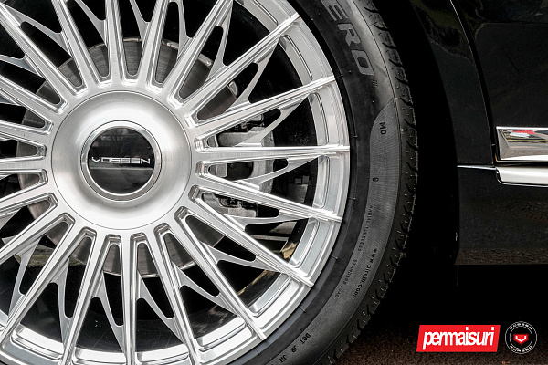 Фото дисков Vossen S17-15T Глянцевый лак на BMW X7 (G07)