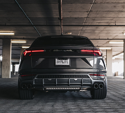 Фото дисков Brixton Forged PF8 на Lamborghini Urus