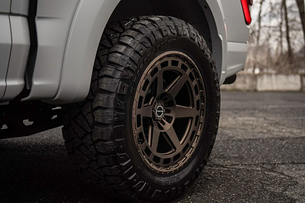 Фото дисков Brixton Forged BX01-M Сатиновая бронза на Ford F-150 XIV