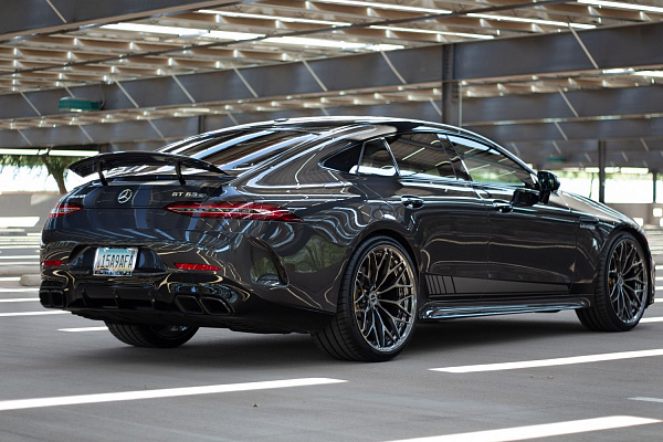 Фото дисков Brixton Forged CM6-R Глянцевый темный лак на Mercedes-Benz AMG GT I