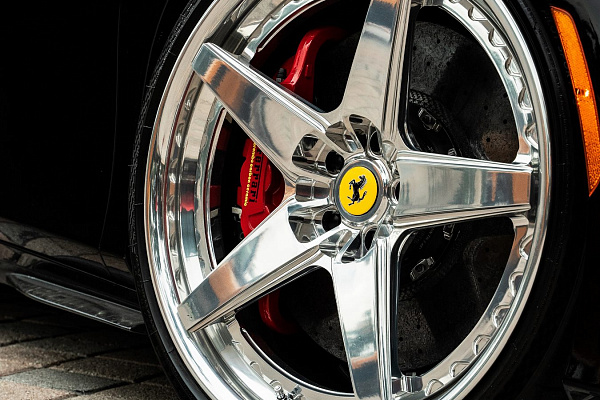 Фото дисков Anrky RS5.3 Полированный лак на Ferrari F8