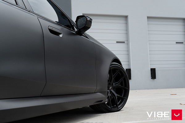 Фото дисков Vossen HF-5 Черный глянец на BMW 5/M5 (G60/G90)