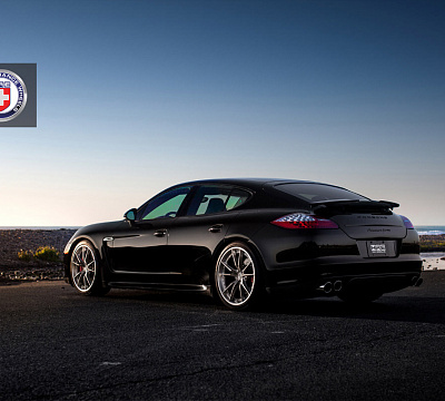 Фото дисков HRE S104 на Porsche Panamera I