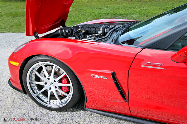 Фото дисков Strasse Wheels R10 Signature Глянцевый лак на Chevrolet Corvette C6