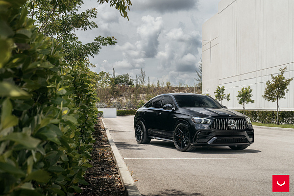 Фото дисков Vossen HF-7 Черный глянец на Mercedes-Benz GLE II