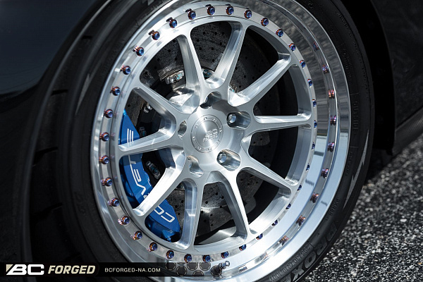 Фото дисков BC Forged LE10 // MLE10 Глянцевый лак на Chevrolet Corvette C6