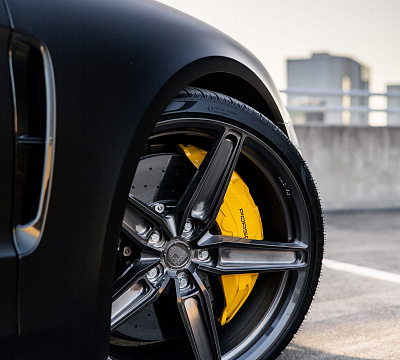 Фото дисков Anrky AN15 на Porsche Panamera III
