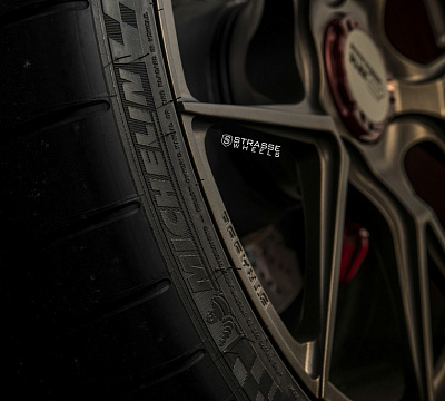 Фото дисков Strasse Wheels SM5R Deep Concave Monoblock на Porsche 911 VI