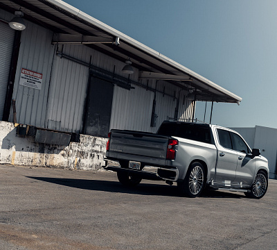 Фото дисков Vossen HF-8 на Chevrolet Silverado IV