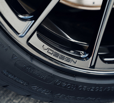 Фото дисков Vossen M-X4T на Nissan GT-R