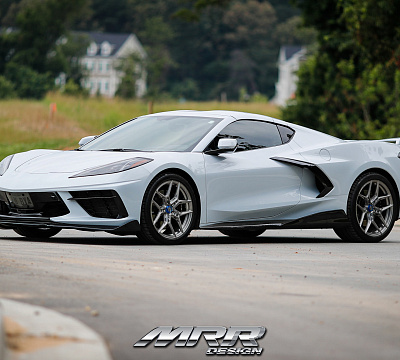 Фото дисков MRR NES SS-3 на Chevrolet Corvette C8