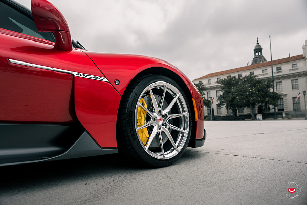 Фото дисков Vossen EVO-2 Полированный лак на Maserati MC20