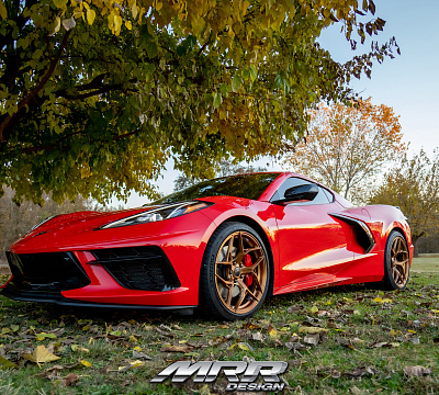 Фото дисков MRR F10 на Chevrolet Corvette C8