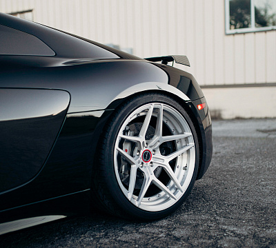 Фото дисков Brixton Forged WR7 на Audi R8 (4S)