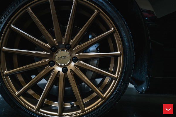 Фото дисков Vossen VFS-2 Сатиновая бронза на Tesla Model 3