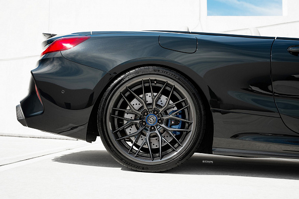 Фото дисков Strasse Wheels SV10M Track Другой цвет на BMW 8/M8