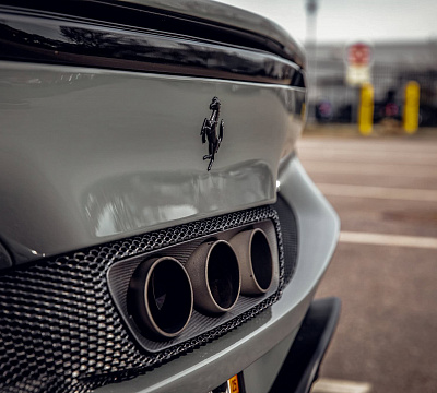 Фото дисков Brixton Forged TR05 на Ferrari 296