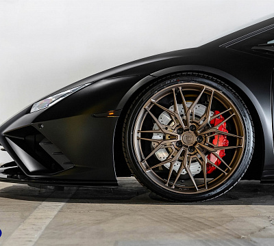 Фото дисков Anrky S1-X1 на Lamborghini Huracan