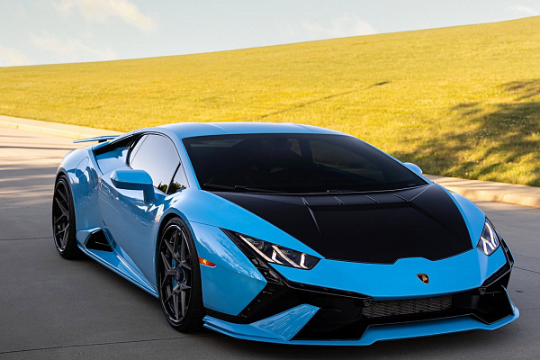 Фото дисков Brixton Forged PF7 Матовый графит на Lamborghini Huracan
