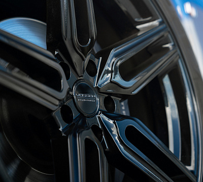 Фото дисков Vossen HF-1 на Chevrolet Camaro VI