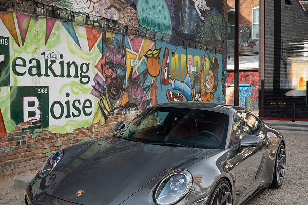 Porsche 992 Carrera