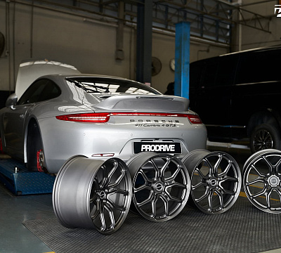 Фото дисков Brixton Forged CM5-R на Porsche 911 VII