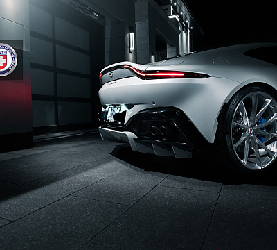 Фото дисков HRE P204 на Aston Martin Vantage 4