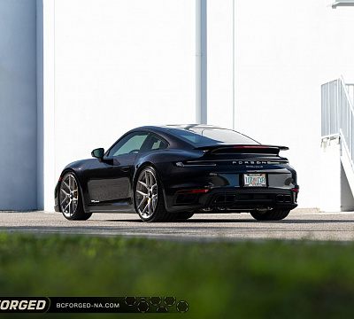 Фото дисков BC Forged HCK196 на Porsche 911 VIII
