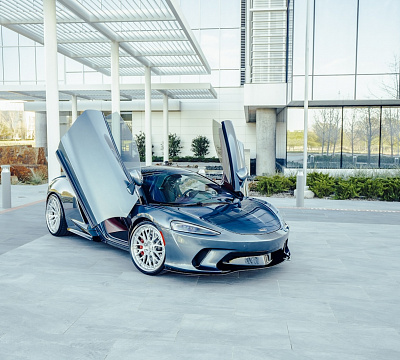 Фото дисков Strasse Wheels SV10M Deep Concave FS на McLaren 650S