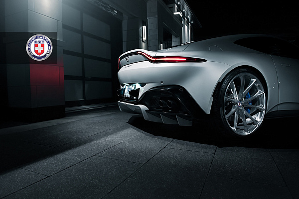 Фото дисков HRE P204 Глянцевый лак на Aston Martin Vantage 4